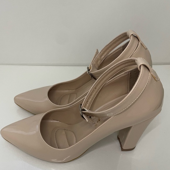 Boutique Heels - Picture 2 of 4